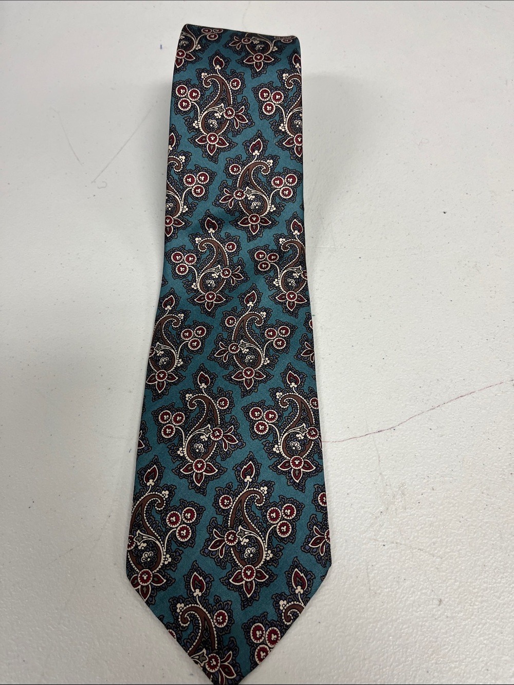 Oscar de la Renta Couture Paisley Tie Blue Burgundy Floral Silk Necktie